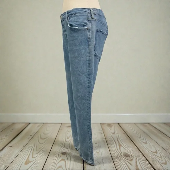 **LIKE NEW** Agolde Light Blue Straight Leg Jeans - Picture 3 of 10